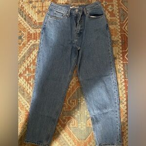 Levi Mom Jeans